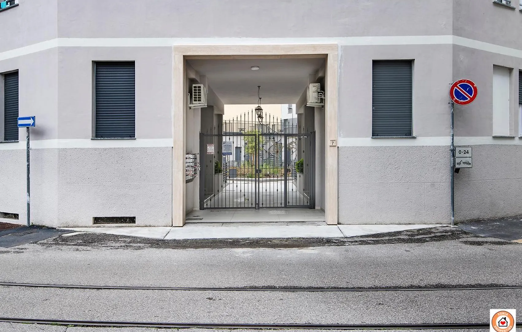 Appartamento Borgo Milanese - Bocconi 15 Minuti